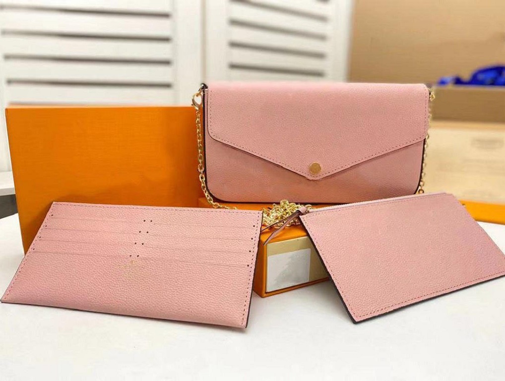 Leather Felicie Pochette Handbag Luxury brand shoulder bag purse Fashion designer handbags High quality ladies diagonal bags clutch with box, Black embossed #861276
Leather Felicie Pochette Handbag Luxury brand shoulder bag purse Fashion designer handbags High quality ladies diagonal bags clutch with box, Black embossed #861276