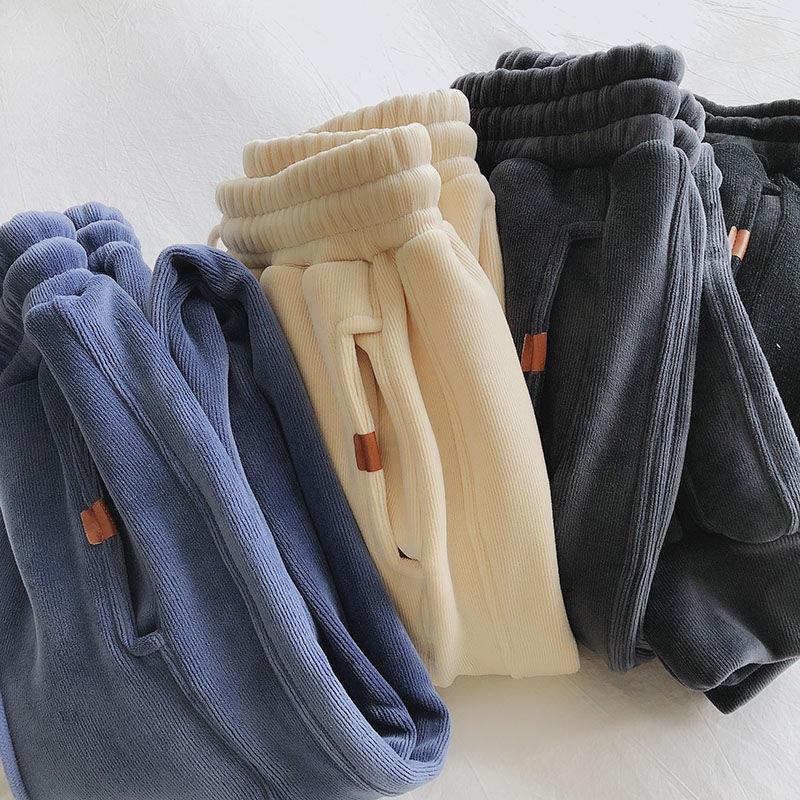 Women's Pants & Capris Late Autumn 2021 Loose Korean Version Plus Velvet Thick Sports Wide-leg Harlan Beam Foot Guard, Black;white
Women's Pants & Capris Late Autumn 2021 Loose Korean Version Plus Velvet Thick Sports Wide-leg Harlan Beam Foot Guard, Black;white
