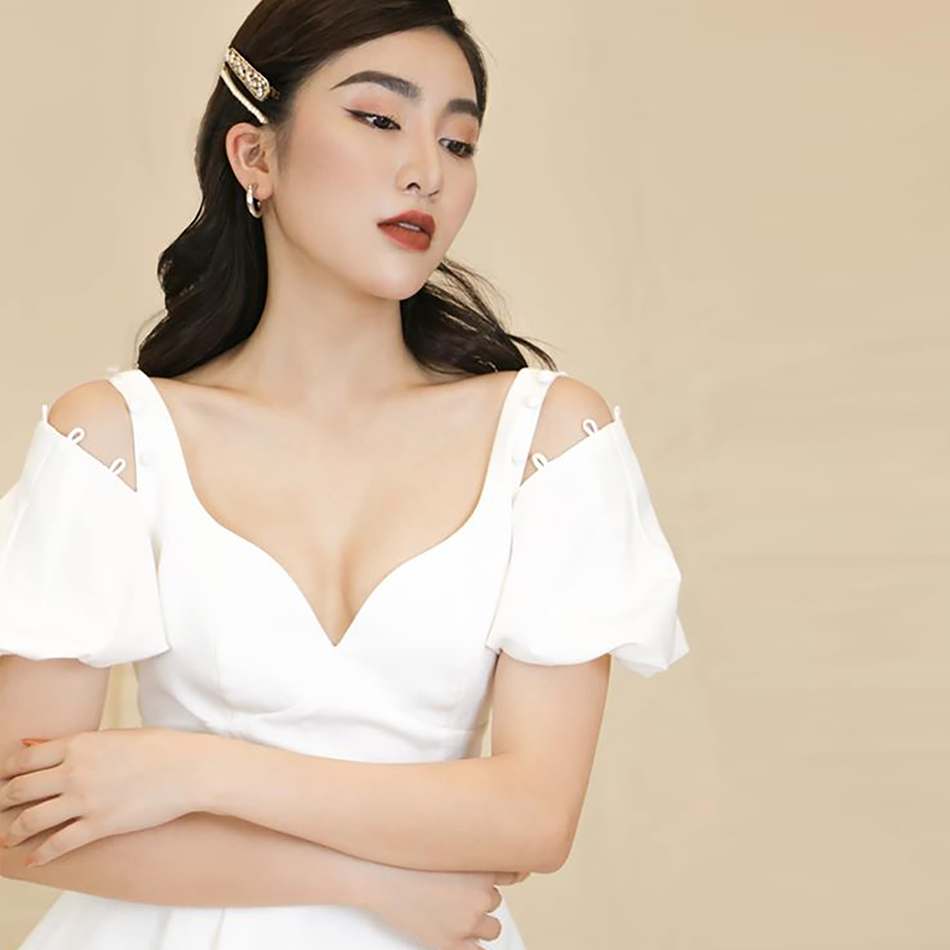 Summer Women White 2 Two Pieces Sets Sexy Short Sleeve V Neck Tops& Skirt Evening Club Party Casual Lady 210423