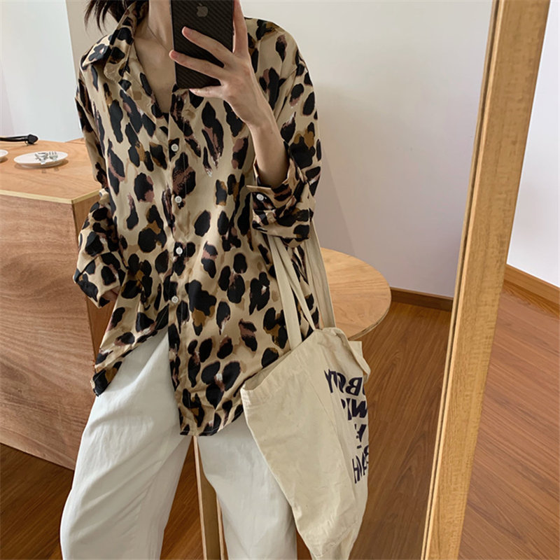 High Street Women Loose Elegance Leopard Lapel Animal Printed Chic Gentle Shirts Vintage Casual Tops All Match Clothe 210421