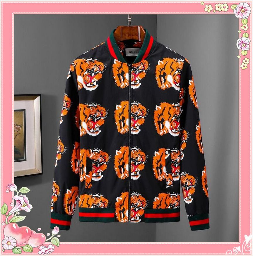 LVLOUISVITTON VUTTON GC-33 2021 stylish jacket, sweater, short sleeves, T-shirt,jacket, clothes, Black;brown
LVLOUISVITTON VUTTON GC-33 2021 stylish jacket, sweater, short sleeves, T-shirt,jacket, clothes, Black;brown