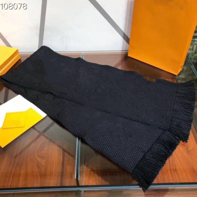 Wholesa brandWinter LOGOMANIA SHINE Scarf High Quality Wool Silk Scarf Women and Men Two Side Black Red Silk Wool Long Scarfs Flower Scarves size:180*30cm No Box
Wholesa brandWinter LOGOMANIA SHINE Scarf High Quality Wool Silk Scarf Women and Men Two Side Black Red Silk Wool Long Scarfs Flower Scarves size:180*30cm No Box