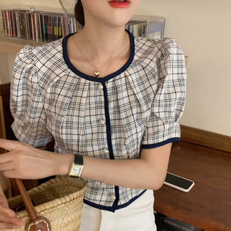 Korejpaa Women Shirt Summer Korean Chic Ladies Retro Round Neck Trim Single-Breasted Pleated Short Puff Sleeve Plaid Blouse 210526