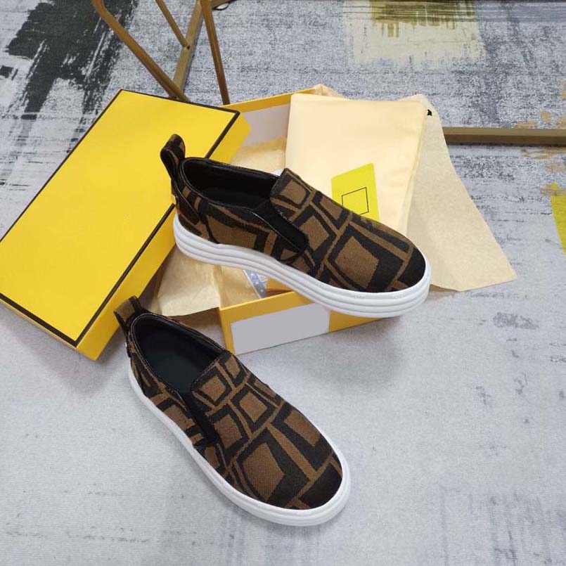Fashion Best Top Quality real leather Handmade Multicolor Gradient Technical sneakers men women shoes Trainers shoe008 2501-3, Box
Fashion Best Top Quality real leather Handmade Multicolor Gradient Technical sneakers men women shoes Trainers shoe008 2501-3, Box