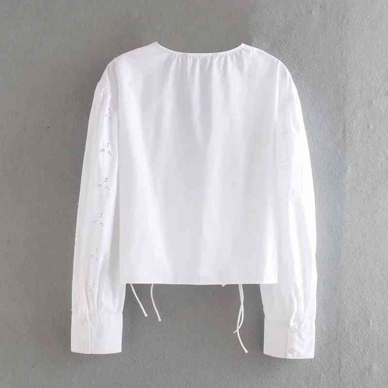 fashion women white shirts summer embroidery floral ladies blouses v neck casual female shirt bow girls blouse 210430