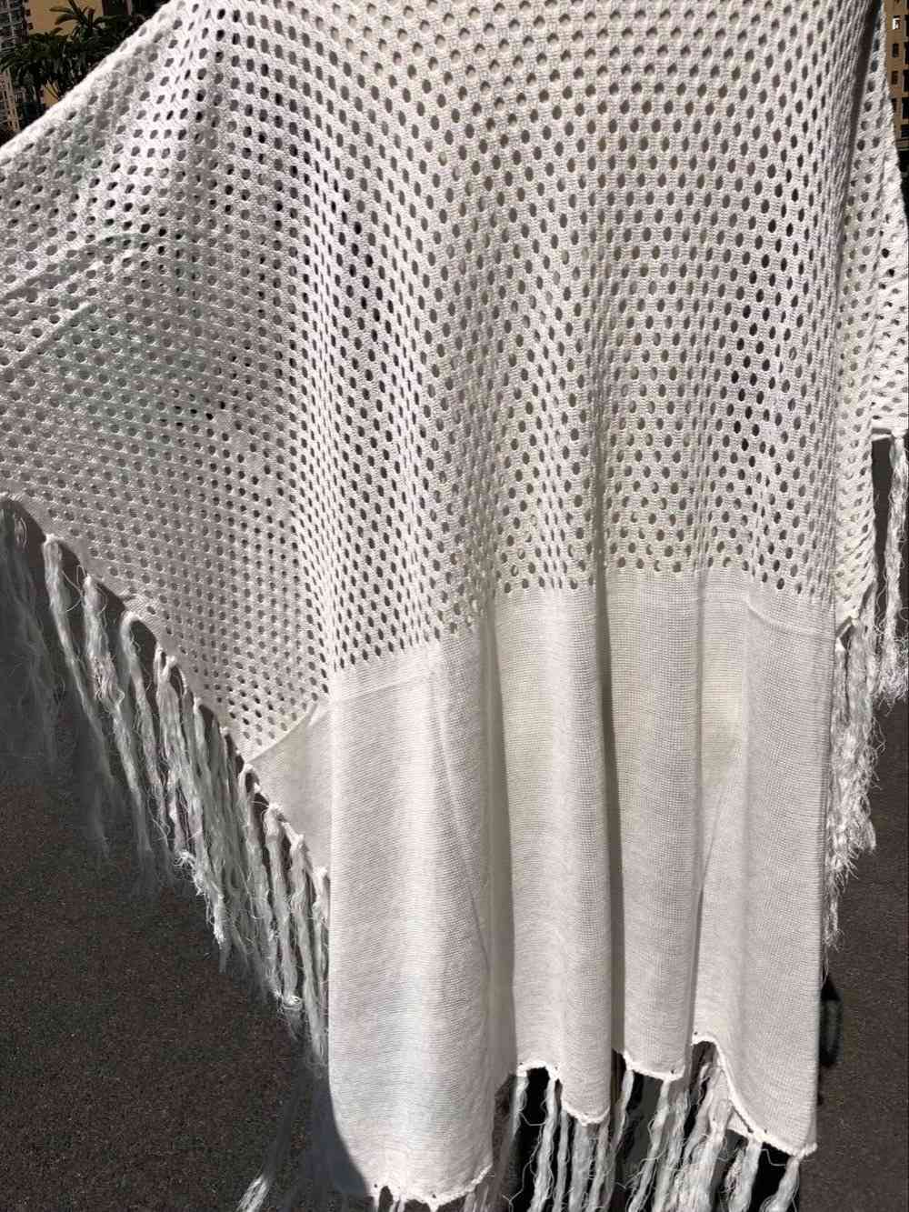 Fringed Summer Women Beach Wear Swim Suit Cover Up Bath Dress Sexy White Crochet Tunic Bikini Wrap Cover-ups Sarongs #Q483 210420