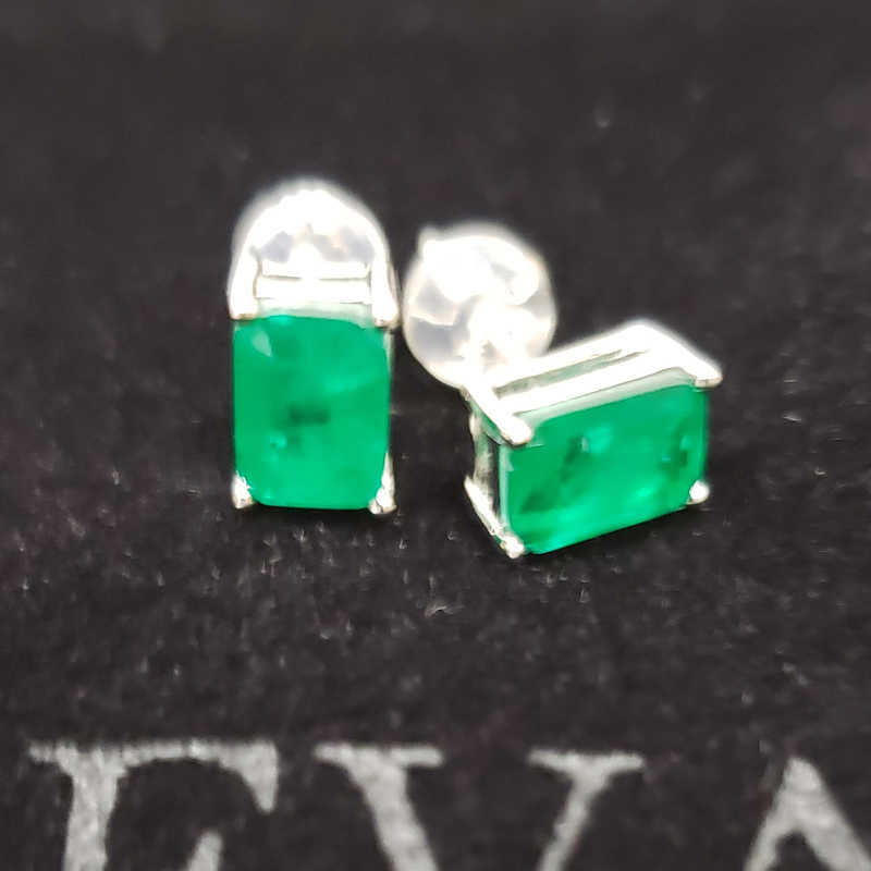 OVEAS Elegant Vintage simulation emerald Stud earrings for women Top quality 925 Sterling Silver Green Zircon Party Jewelry Gift 210609