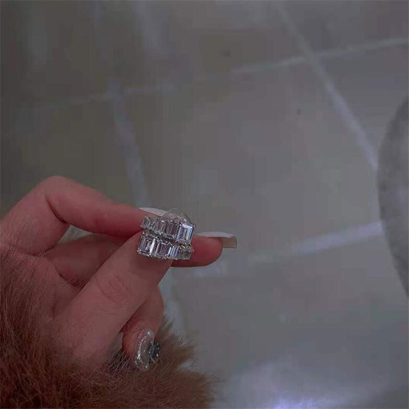 Choucong Brand Unique Wedding Rings Simple Fashion Jewelry 925 Sterling Silver Emerlad Cut White Topaz CZ Diamond Gemstones Women Open Adjustable Ring