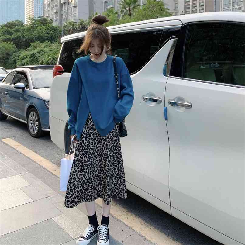 Fashion women's sweater autumn and winter cross loose plus velvet pullover + leopard skirt suit 210520, Peacock blue fleece
Fashion women's sweater autumn and winter cross loose plus velvet pullover + leopard skirt suit 210520, Peacock blue fleece