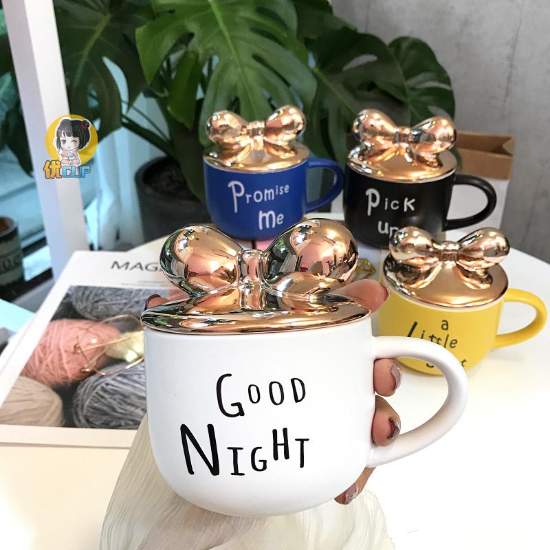 Mugs Ins Nordic Couple Cup Gold-plated Bow Cover Large Milk Breakfast Girl Heart Student With A Spoon
Mugs Ins Nordic Couple Cup Gold-plated Bow Cover Large Milk Breakfast Girl Heart Student With A Spoon
