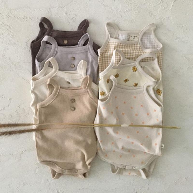 Rompers 2021 Summer Baby Girl Sleeveless Cotton Bodysuit Cute Flower Print Born Clothes Jumpsuit Infant Boys Clothing, Color 2
Rompers 2021 Summer Baby Girl Sleeveless Cotton Bodysuit Cute Flower Print Born Clothes Jumpsuit Infant Boys Clothing, Color 2