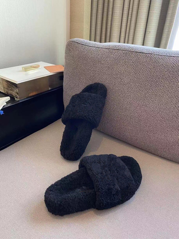 designer slides slippers slipper designers sandals indoor l fashion moccasins women plush pvc pu non slip wear resisting womens sandal, Black
designer slides slippers slipper designers sandals indoor l fashion moccasins women plush pvc pu non slip wear resisting womens sandal, Black