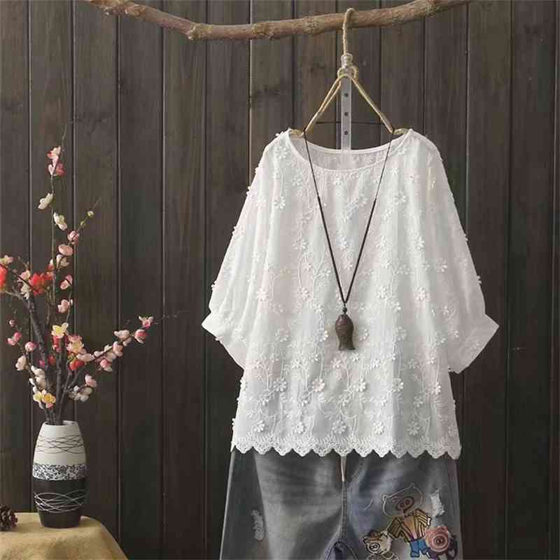 Three-dimensional Flower Embroidery Cotton Solid O Neck Shirt Summer Sweet Lantern Sleeve Loose Women Tops 210615, Pink
Three-dimensional Flower Embroidery Cotton Solid O Neck Shirt Summer Sweet Lantern Sleeve Loose Women Tops 210615, Pink