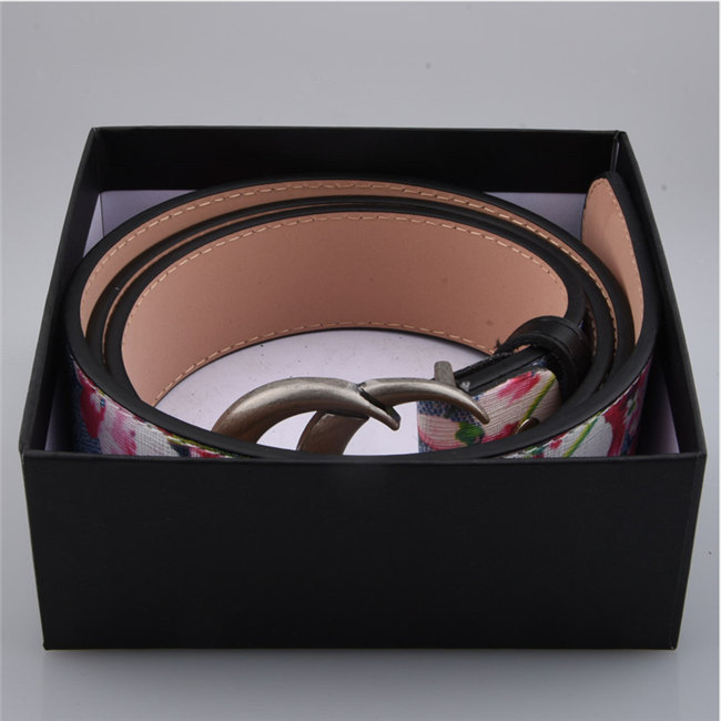 2021 fashion belt, luxury designer buckle for men and women, cowhide, design color options, classic casual 3.8 cm belt box., Black;brown
2021 fashion belt, luxury designer buckle for men and women, cowhide, design color options, classic casual 3.8 cm belt box., Black;brown