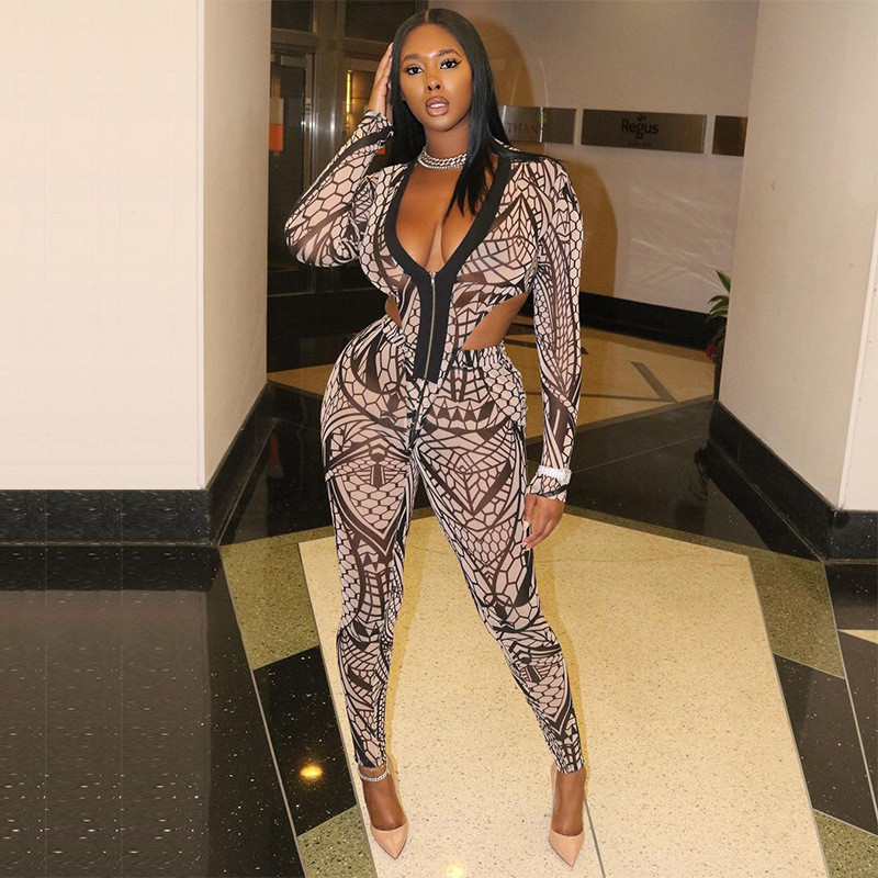 mesh v neck see through co-ord sets zipper long sleeve print sheer bodysuit and pants two piece outfits clubwear, Black;white
mesh v neck see through co-ord sets zipper long sleeve print sheer bodysuit and pants two piece outfits clubwear, Black;white