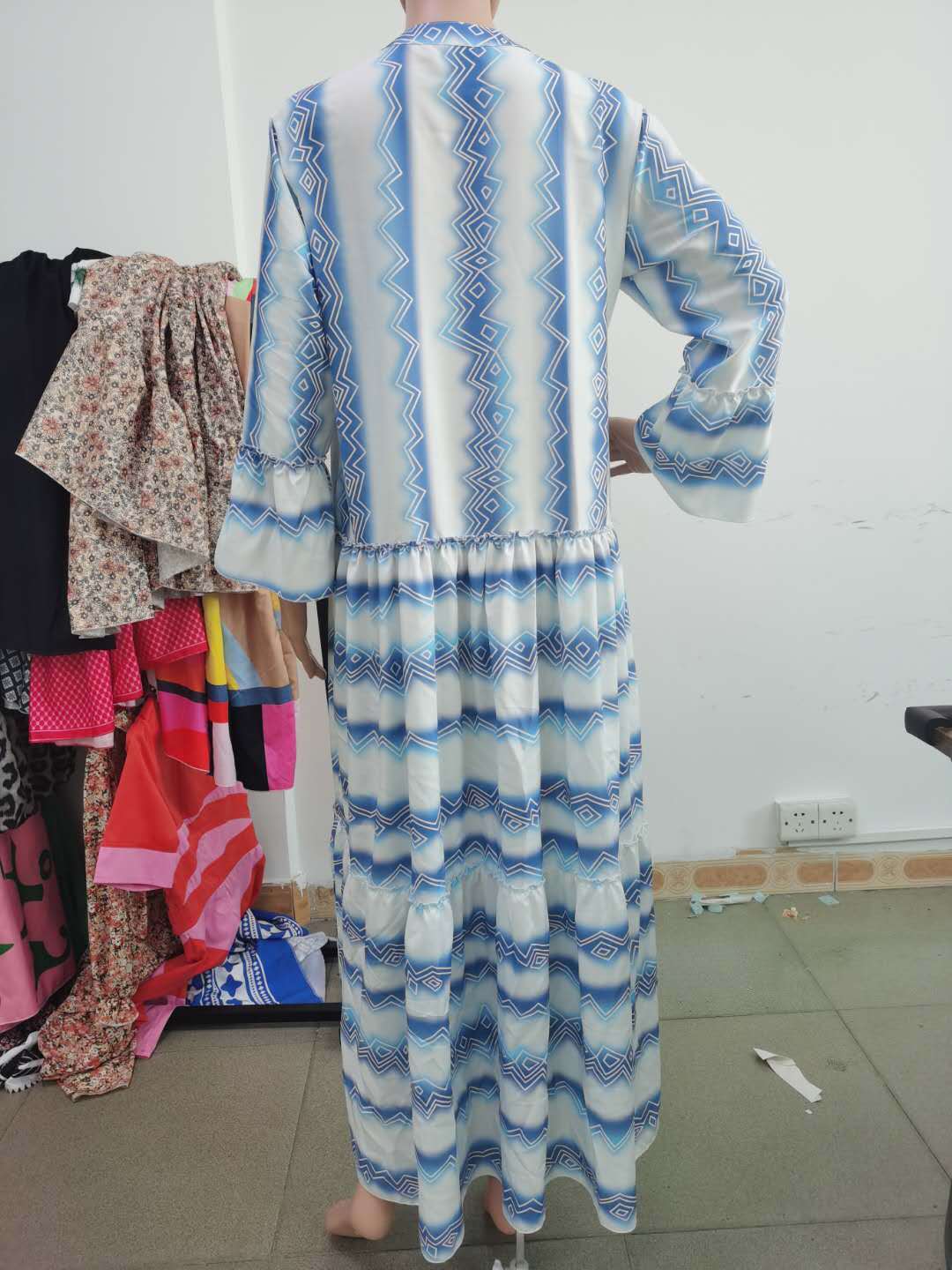 Women Dress V Neck Flare Sleeve Printed Bohemia es Long Print Floral Maxi Loose Beach Summer es 210513