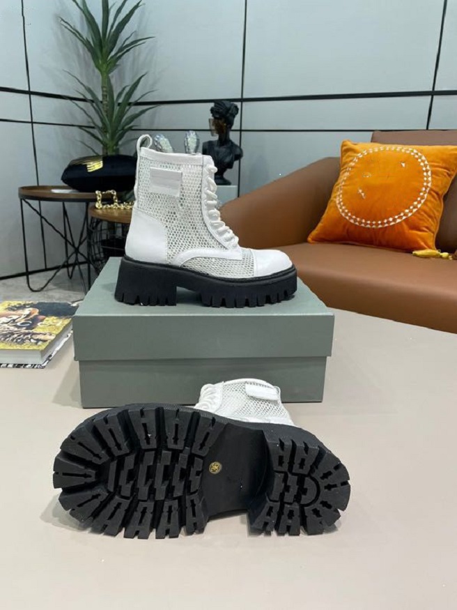 Summer leather women's short boots casual Martin boot spring and autumn hollow mesh sandals thick-soled mid-heel waterproof platform si, Black
Summer leather women's short boots casual Martin boot spring and autumn hollow mesh sandals thick-soled mid-heel waterproof platform si, Black