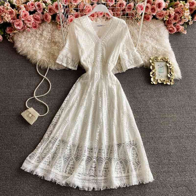 Super fairy Hook Flower Hollow Holiday Lace Dress Women Chic V-neck Short Sleeve Tassel Seaside Beach White 210525
Super fairy Hook Flower Hollow Holiday Lace Dress Women Chic V-neck Short Sleeve Tassel Seaside Beach White 210525
