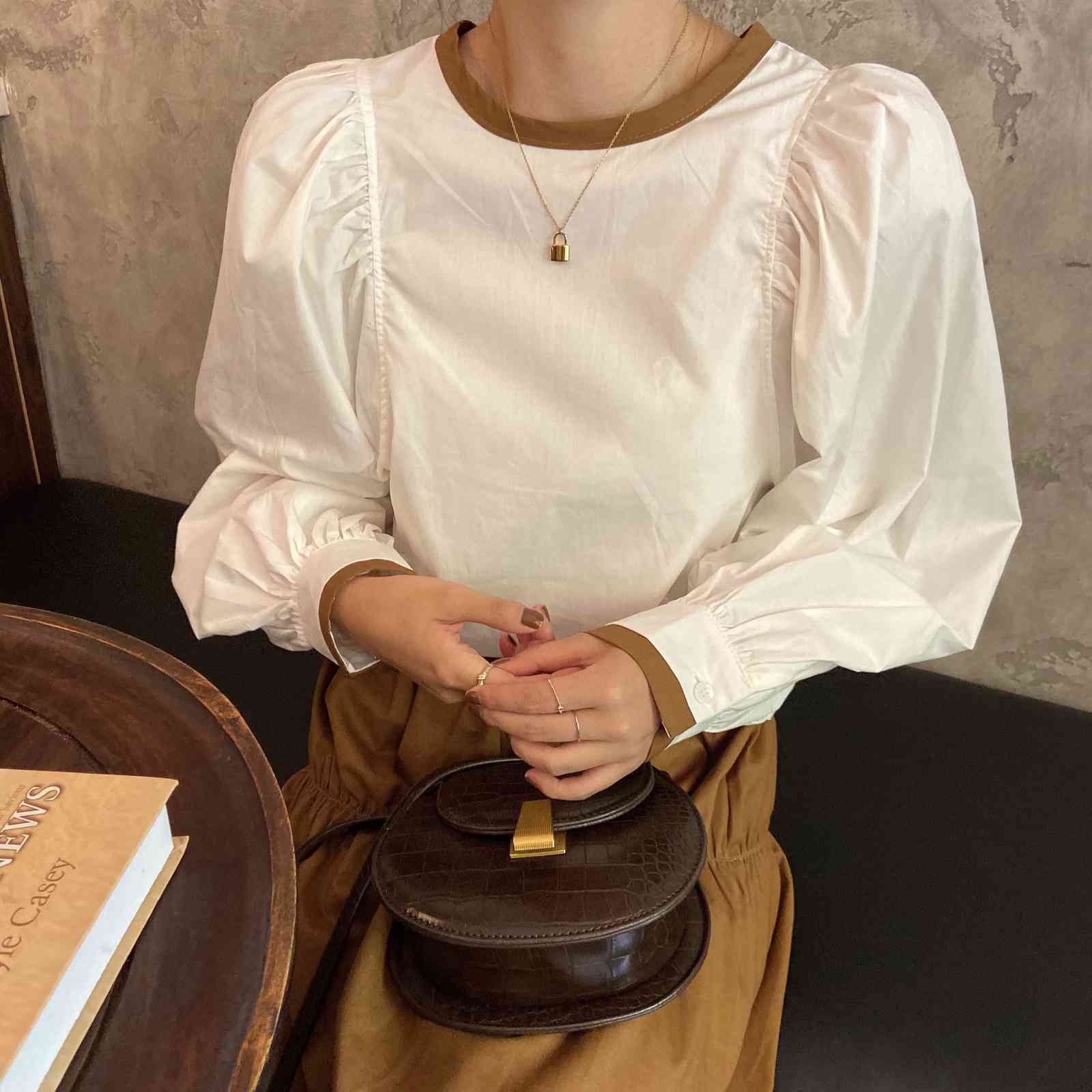 Nomikuma Autumn Women Blouse Causal Hit Color Patchwork O-neck Blusas Femme Korean Puff Long Sleeve Pullover Shirt 6D064 210427