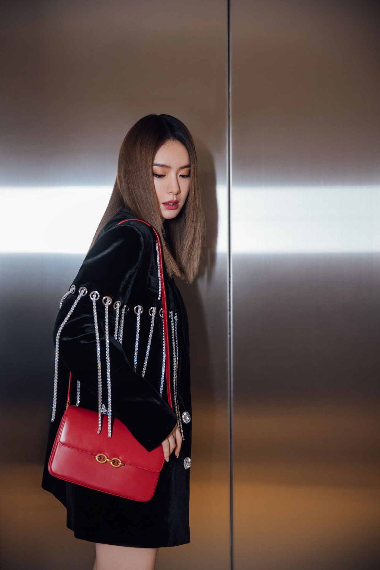 Autumn New womens rhinestone tassel long sleeve loose medium long black blazer suit coat SML