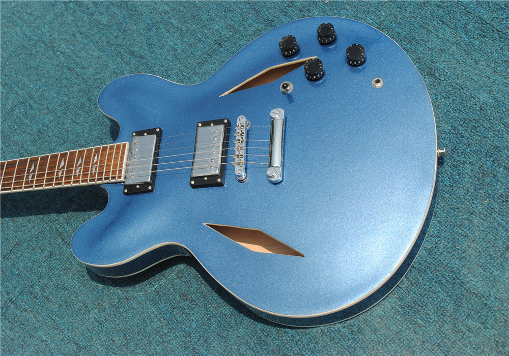 Custom Shop Dave Grohl DG Guitar 335 Metallic Blue Semi HollowGuitar Body Jazz Electric Guitarra Dual Diamond Holes Split Whit
Custom Shop Dave Grohl DG Guitar 335 Metallic Blue Semi HollowGuitar Body Jazz Electric Guitarra Dual Diamond Holes Split Whit