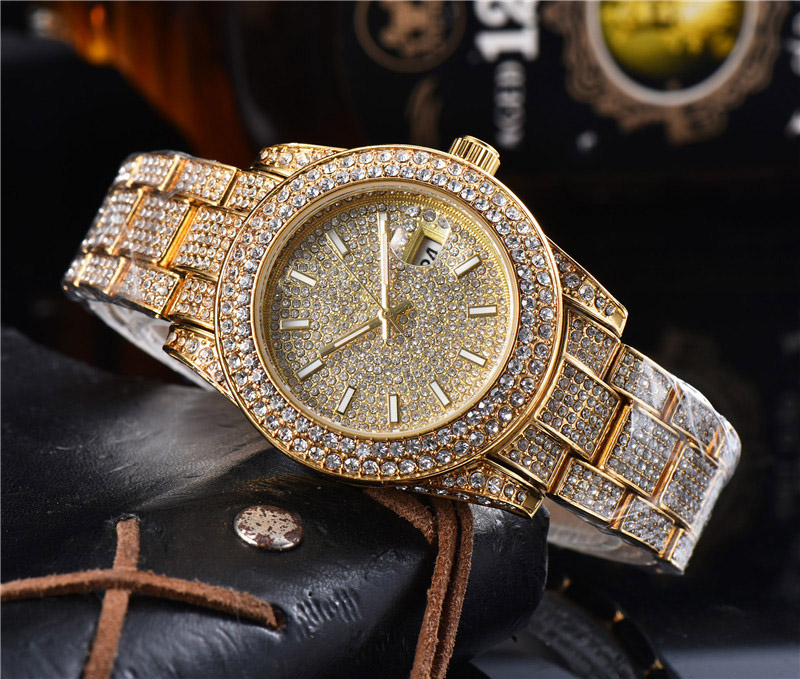Mens Diamond Watches Rose Gold Silver Classic Style Iced Out Quartz Day Date Fashion Men Watch Orologio Di Lusso, 01
Mens Diamond Watches Rose Gold Silver Classic Style Iced Out Quartz Day Date Fashion Men Watch Orologio Di Lusso, 01