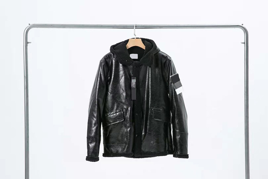 Europe and American style coats Medal Jacket Behind Winter Fur Coat bomber jackets Designers Men S Clothing High Quality Brand outwear fashion hombre, Customize
Europe and American style coats Medal Jacket Behind Winter Fur Coat bomber jackets Designers Men S Clothing High Quality Brand outwear fashion hombre, Customize