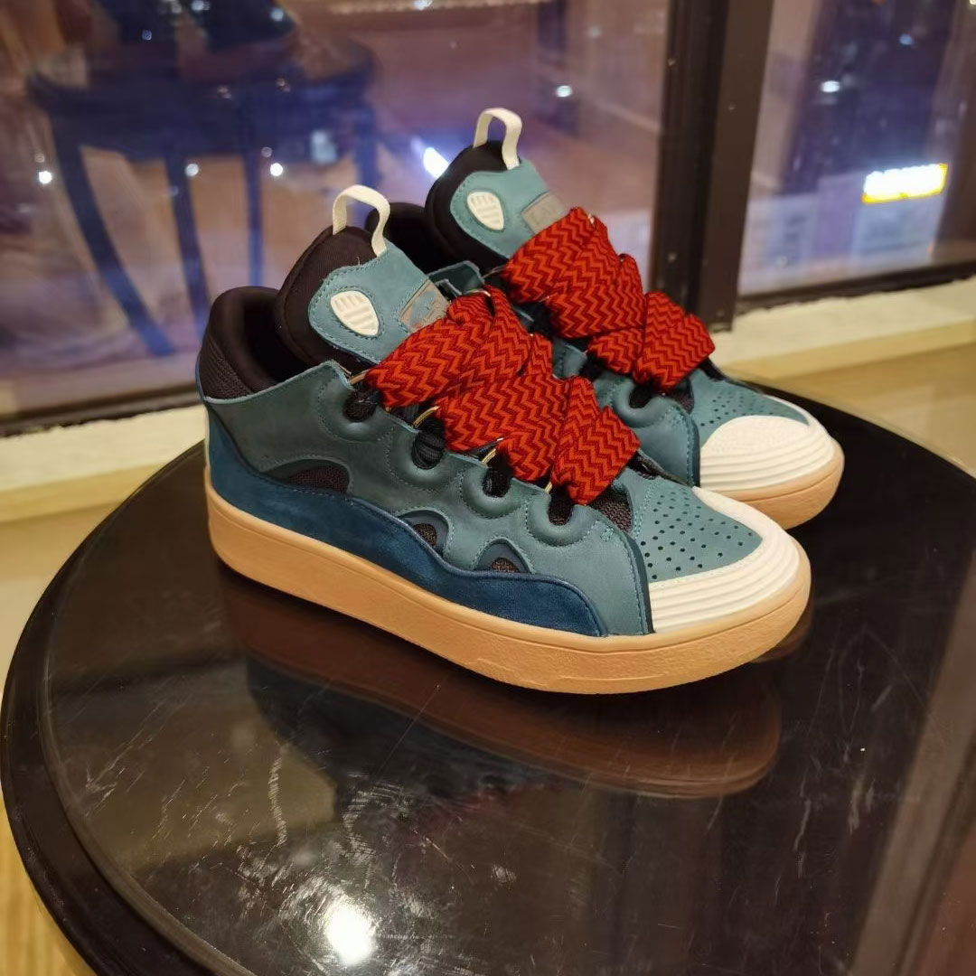 Fashion design men's and women's casual shoes cloudboost thunder knitted sports color luxury designer thick sole super large light rubber size 35-45, Customize
Fashion design men's and women's casual shoes cloudboost thunder knitted sports color luxury designer thick sole super large light rubber size 35-45, Customize