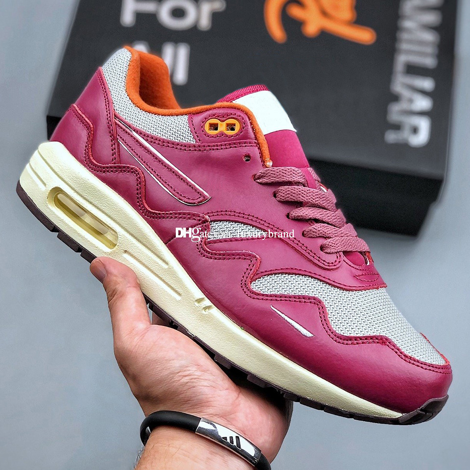 Patta Night Maroon Sports Shoes for Men Rush Running Shoe Mens Sneakers Women Sneaker Womens Trainers DO9549-001
Patta Night Maroon Sports Shoes for Men Rush Running Shoe Mens Sneakers Women Sneaker Womens Trainers DO9549-001