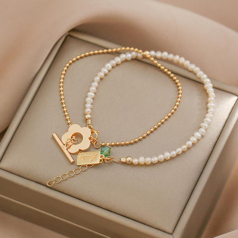 Charm Bracelets 2022 Classic Natural Pearl Flower Two Piece For Woman Elegant Jewelry Korean Fashion Girls, Golden;silver
Charm Bracelets 2022 Classic Natural Pearl Flower Two Piece For Woman Elegant Jewelry Korean Fashion Girls, Golden;silver