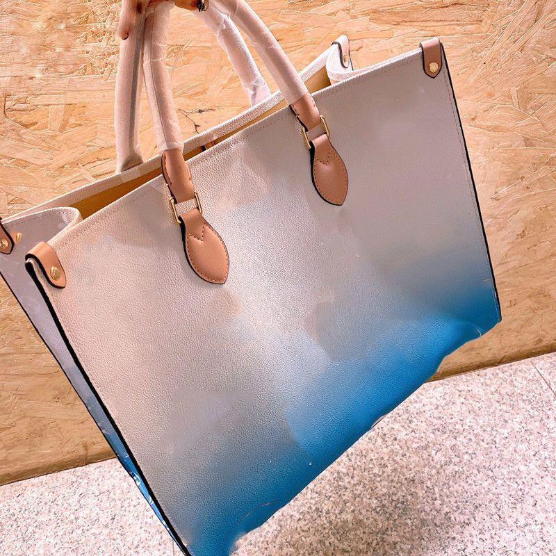 Designer Evening Bags famous brand ladies Luxury handbag leather letter flower opening shopping fashion classic size 31-28-14 cm 641134
Designer Evening Bags famous brand ladies Luxury handbag leather letter flower opening shopping fashion classic size 31-28-14 cm 641134