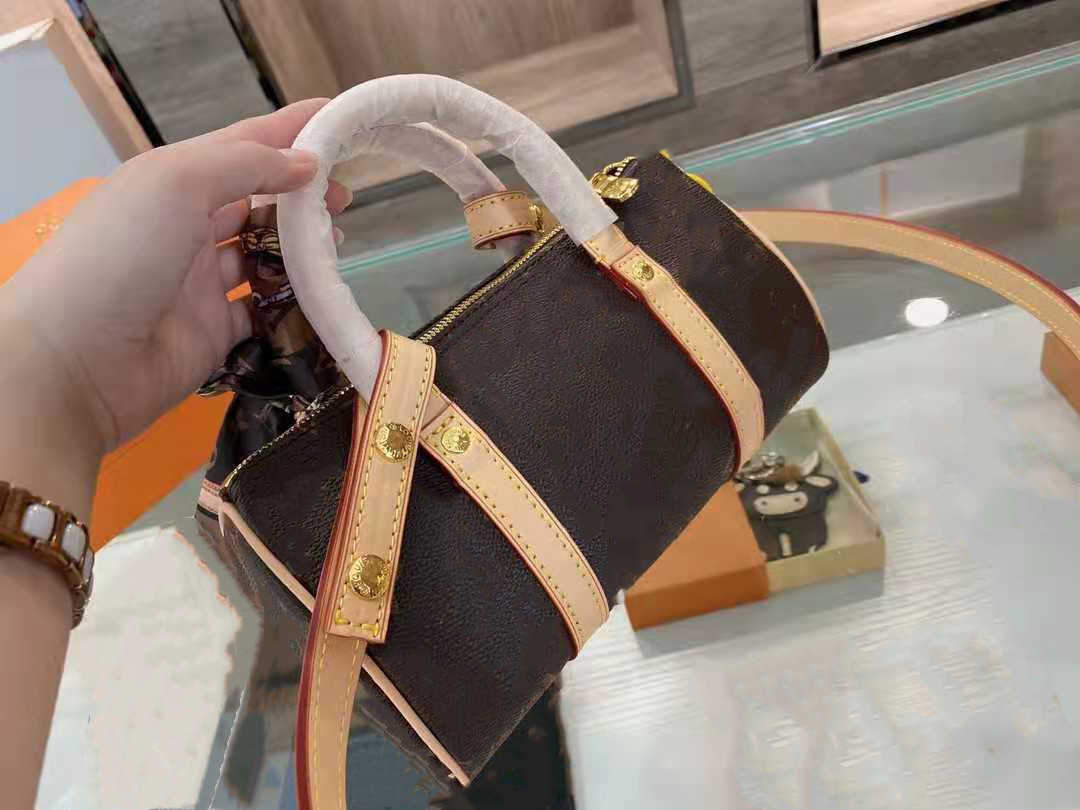 Hanghhangbag Women S Mini Luxurys Designers Bags 2021 designer Womens handbags Purses Crossbody Bag Wallet Handbag Louisbags_18 Messeng F3AQ
Hanghhangbag Women S Mini Luxurys Designers Bags 2021 designer Womens handbags Purses Crossbody Bag Wallet Handbag Louisbags_18 Messeng F3AQ