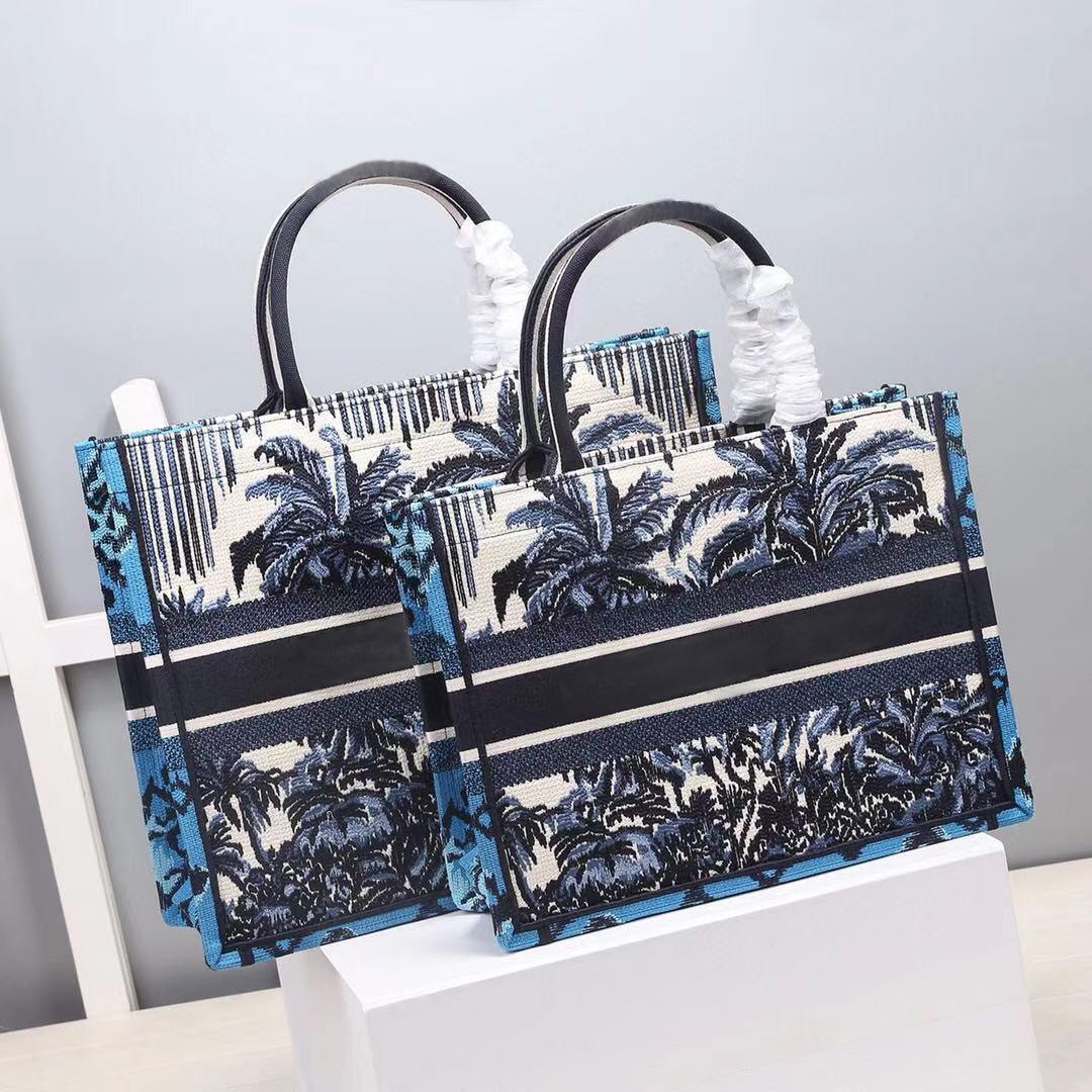Customizable name top quality Classic Colorful Book Totes bag Luxurys Designers handbag embroidered bags large capacity Travel Canvas shopping handbags 02, Gift bag
Customizable name top quality Classic Colorful Book Totes bag Luxurys Designers handbag embroidered bags large capacity Travel Canvas shopping handbags 02, Gift bag