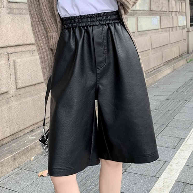 Fashion PU Leather High Waist Autumn Winter Short Pants Women Pockets Loose Wide Leg Black Shorts Mujer 12238 210415