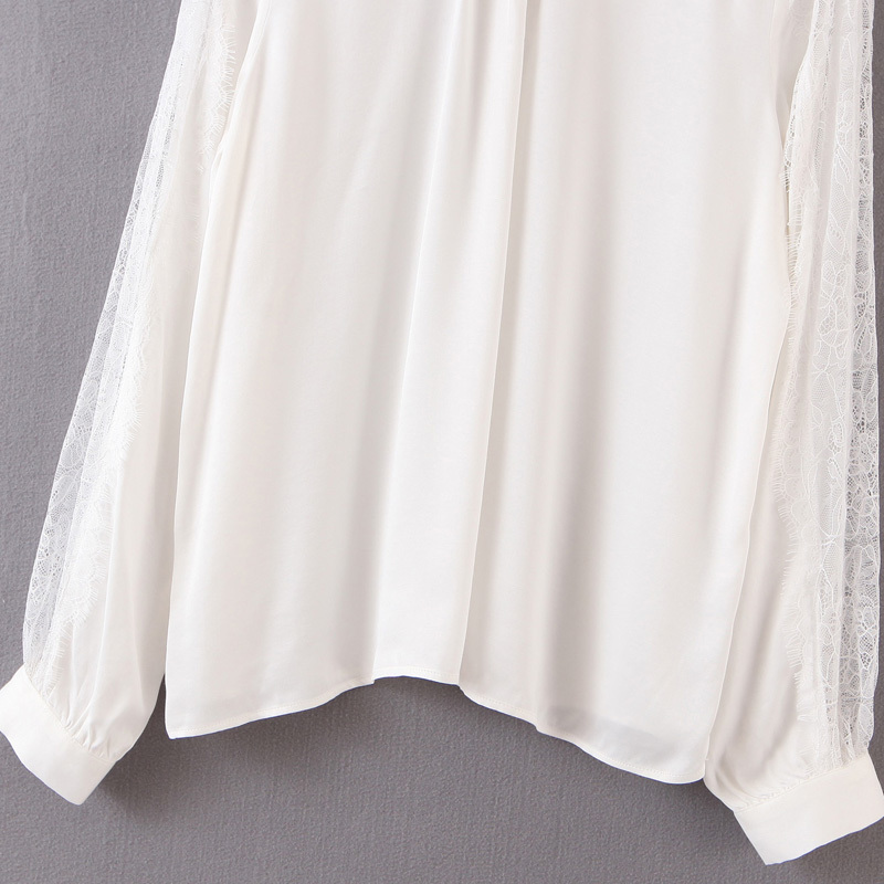 Chic Lace Spliced Blouse Women Fashion Casual Loose O Neck Tops Elegant Ladies Long Sleeve Shirts 210520