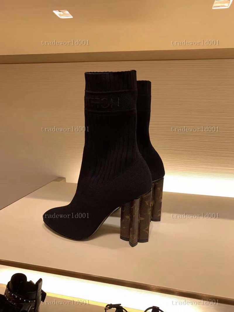 2021 socks boots autumn and winter women's shoes knitted stretch boots sexy letters fashion boots thick heel women high heels large, Black;red
2021 socks boots autumn and winter women's shoes knitted stretch boots sexy letters fashion boots thick heel women high heels large, Black;red