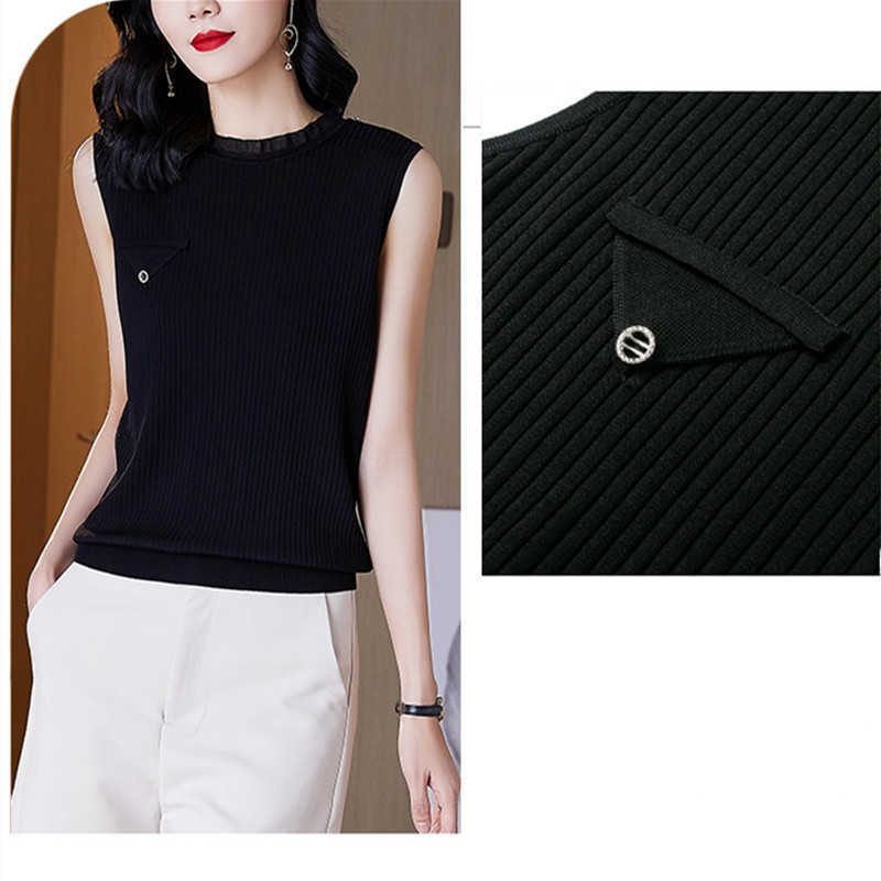 Korean Women's Shirt Knitted Blouses for Women Sleeveless Female Top White O-neck Blouse Woman Basic 210604