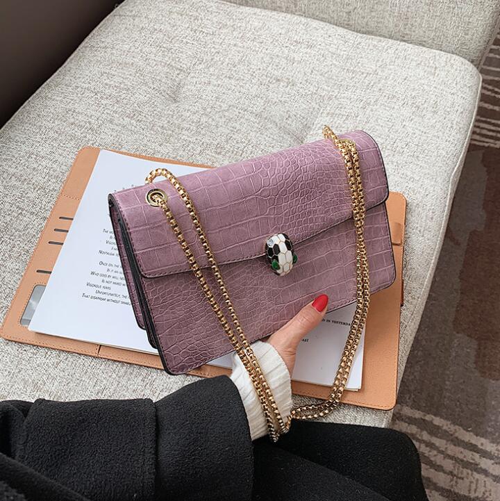 wholesale women leather chain bag retro embossed leathers messenger bags street trend Alligator handbag elegant Joker Candy-colored summer fashion handbags
wholesale women leather chain bag retro embossed leathers messenger bags street trend Alligator handbag elegant Joker Candy-colored summer fashion handbags