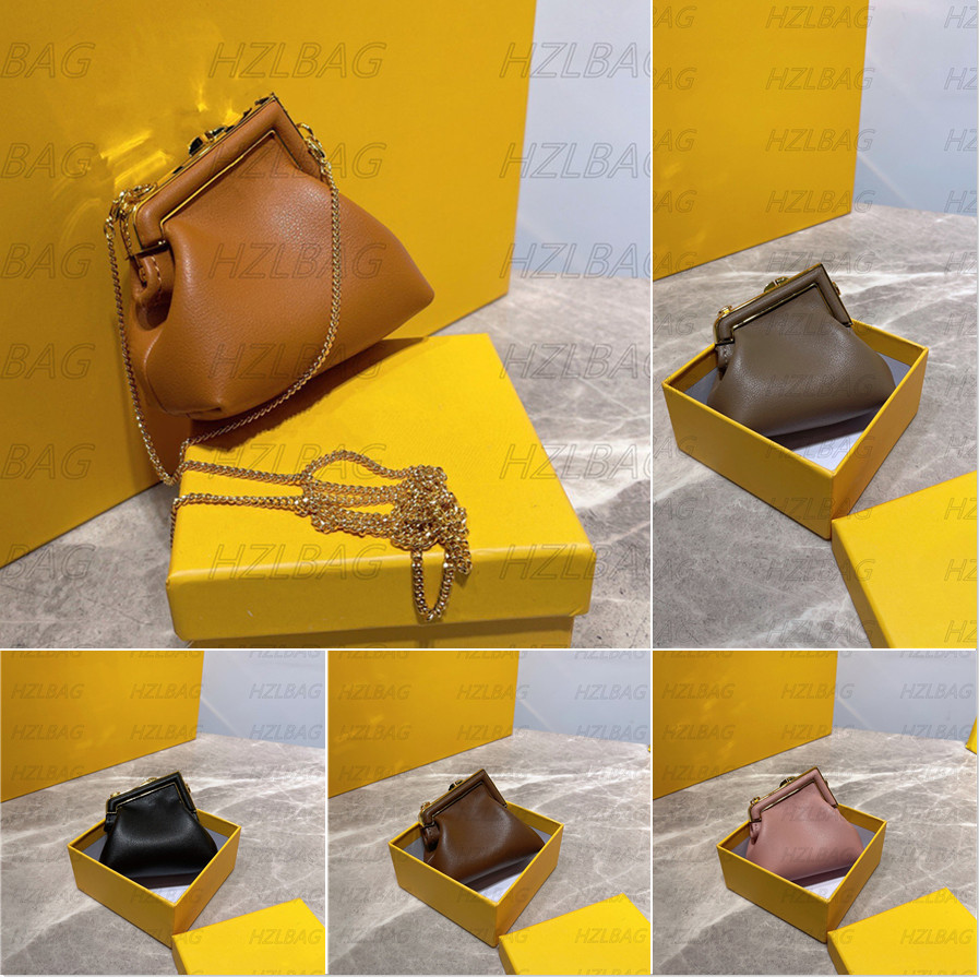 Mini First Bag Roma BB Chain Cross Body Bags Black Pink Brown Tone On Tone Nappa Leather Clasp Detachable Shoulder Strap Clutch Small Lady Purse Wallet, Color 01
Mini First Bag Roma BB Chain Cross Body Bags Black Pink Brown Tone On Tone Nappa Leather Clasp Detachable Shoulder Strap Clutch Small Lady Purse Wallet, Color 01