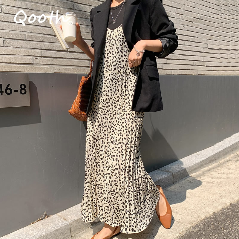Qooth Women A line Dress Elegant Leopard Loose Janpan Harujuku Kawaii Spaghetti Strap Sexy V-neck Casual Long Dress QT103, Black
Qooth Women A line Dress Elegant Leopard Loose Janpan Harujuku Kawaii Spaghetti Strap Sexy V-neck Casual Long Dress QT103, Black