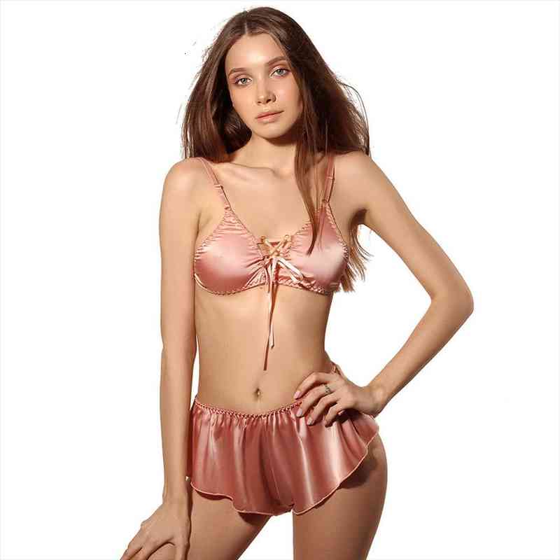 Silky Satin Bra And Panty Sexy Lingerie Seductive Nightwear Frills Burlesque Fancy Striptease Costume Bias Cut Bralette Set, Black;red
Silky Satin Bra And Panty Sexy Lingerie Seductive Nightwear Frills Burlesque Fancy Striptease Costume Bias Cut Bralette Set, Black;red