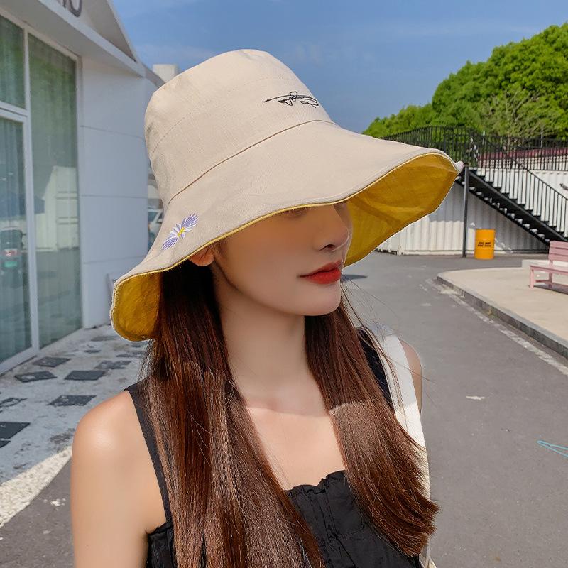 Stingy Brim Hats Double Side Wear Reversible Bucket Hat Cap Sun Beach Fisherman Travel Packable Wide With Chin Strap UPF 50+, Blue;gray
Stingy Brim Hats Double Side Wear Reversible Bucket Hat Cap Sun Beach Fisherman Travel Packable Wide With Chin Strap UPF 50+, Blue;gray