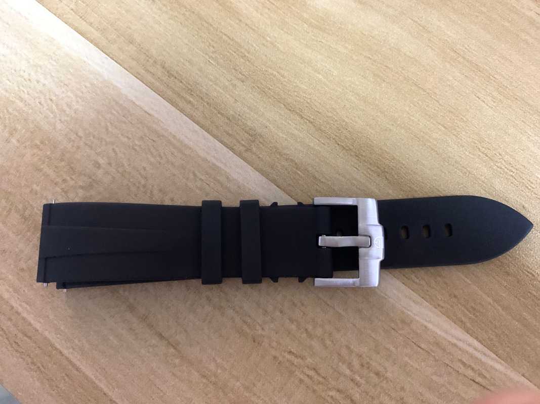 Watch Bands PAGANI DESIGN Top Brand Comfortable Rubber Strap 20mm Wide Suitable For PD-1662-PD-1651-PD-1664
Watch Bands PAGANI DESIGN Top Brand Comfortable Rubber Strap 20mm Wide Suitable For PD-1662-PD-1651-PD-1664
