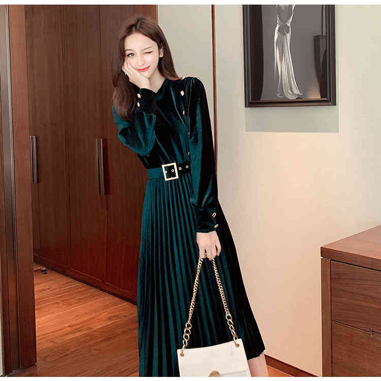 Autumn winter dress women vintage long-sleeved pleated velvet ladies elegant slim A-Line party female belt 210519