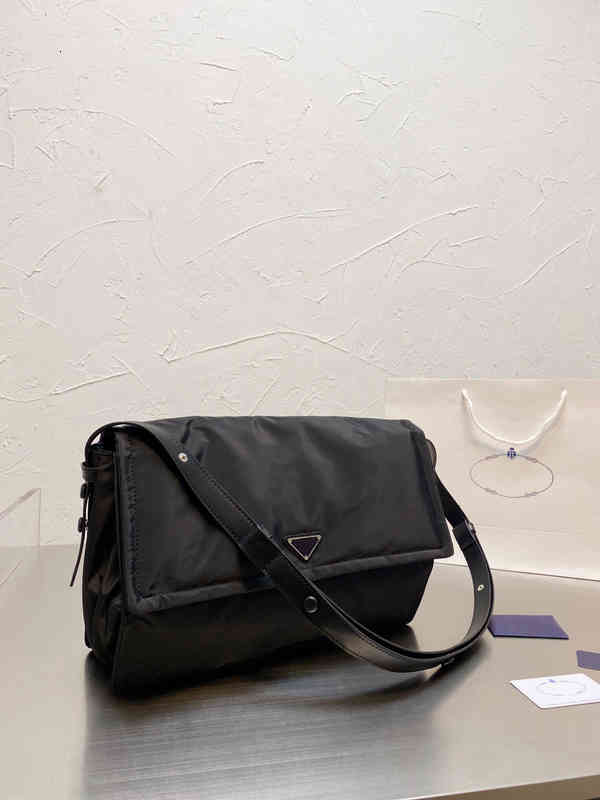 evening bags postman bag invites nylon single shoulder messenger parachute cloth fashion backpack for men and women designer handbags #e1 ju
evening bags postman bag invites nylon single shoulder messenger parachute cloth fashion backpack for men and women designer handbags #e1 ju