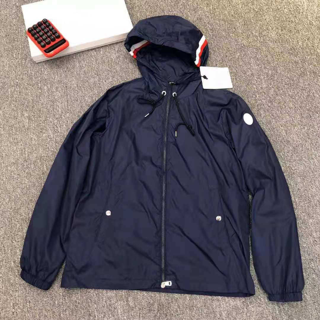 Designer Mens Jackets Clothing France Brand Sunscreen Bomber jacket Europe and American style Outerwear coat Fashion hombre Casual Street, Blue
Designer Mens Jackets Clothing France Brand Sunscreen Bomber jacket Europe and American style Outerwear coat Fashion hombre Casual Street, Blue