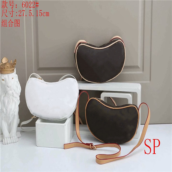 YQ 2021 Handbag Women Luxurys Designers Tote bag Shoulder totes PU Leather handbags Bags backpack crossy body Purse fashion saddle womens, Choose the design you like
YQ 2021 Handbag Women Luxurys Designers Tote bag Shoulder totes PU Leather handbags Bags backpack crossy body Purse fashion saddle womens, Choose the design you like