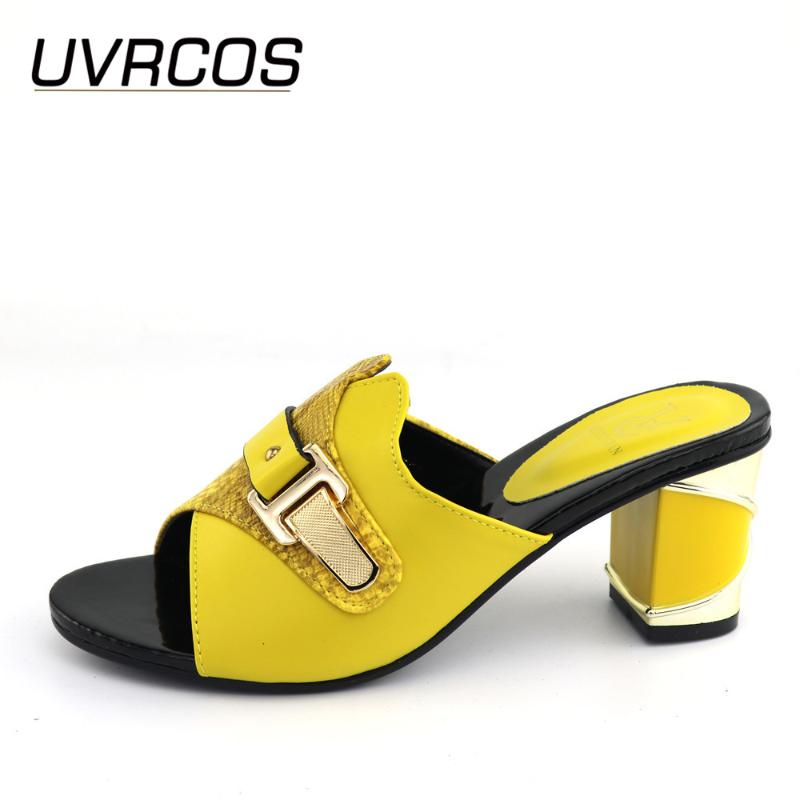 Dress Shoes Latest Designer Women Luxury 2021 Elegant Crystal Ladies Footwear Comfortable Sexy Wedding Female, Black
Dress Shoes Latest Designer Women Luxury 2021 Elegant Crystal Ladies Footwear Comfortable Sexy Wedding Female, Black