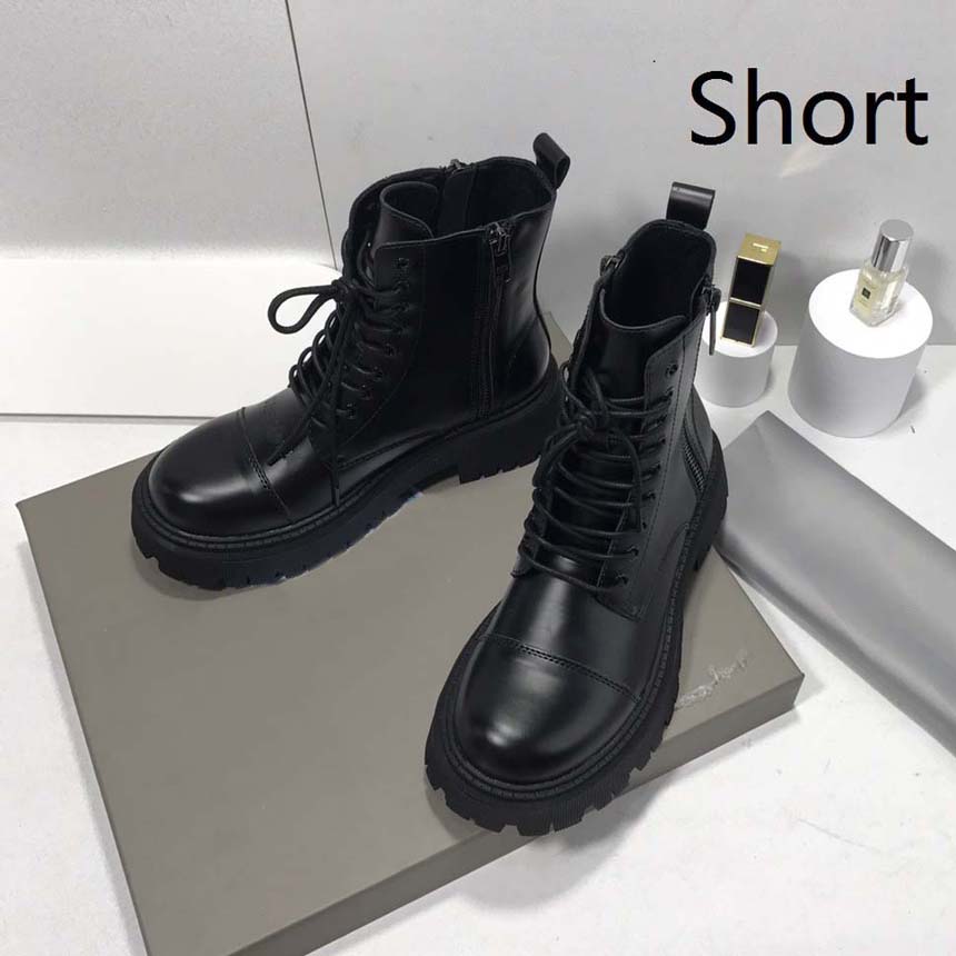 Women chunky boot Designer Shoes Martin Desert Boots Real Leather Medal Coarse Non-Slip Woman Winter Shoe with box 03, #4
Women chunky boot Designer Shoes Martin Desert Boots Real Leather Medal Coarse Non-Slip Woman Winter Shoe with box 03, #4