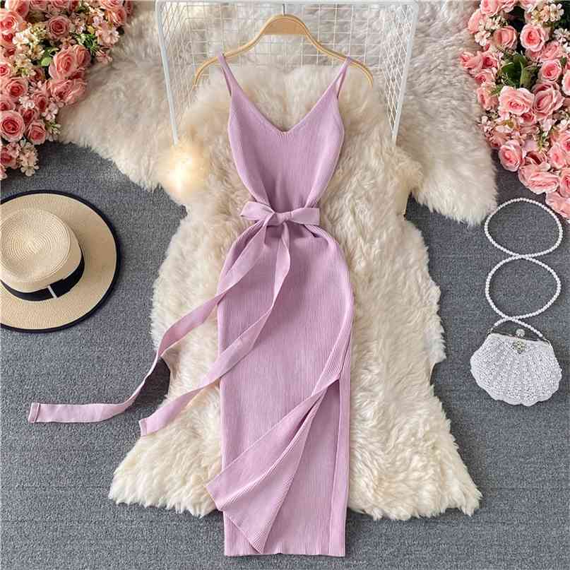Sexy V-neck Spaghetti Strap Knit Dress Women Summer Sleeveless Sash Lace-up Slim Split Midi Party Korean Elegant Clothes 210603, Peacock blue
Sexy V-neck Spaghetti Strap Knit Dress Women Summer Sleeveless Sash Lace-up Slim Split Midi Party Korean Elegant Clothes 210603, Peacock blue